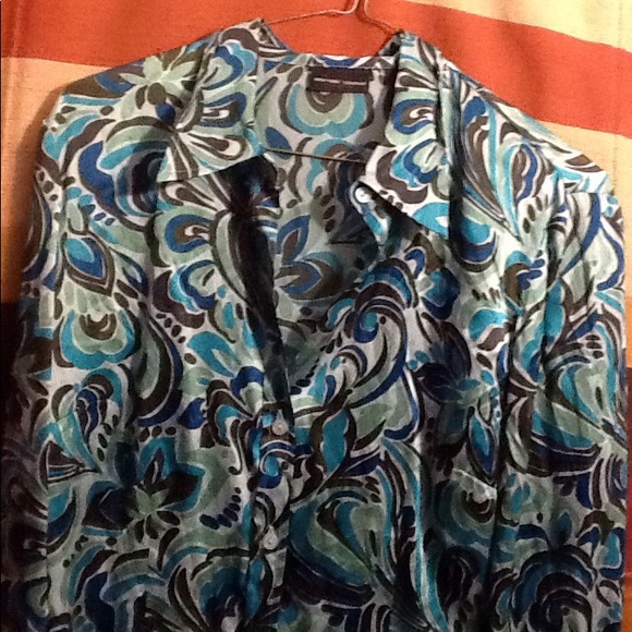 New York & Company Tops - 🌸Women's blouse🌸5/$10🌸